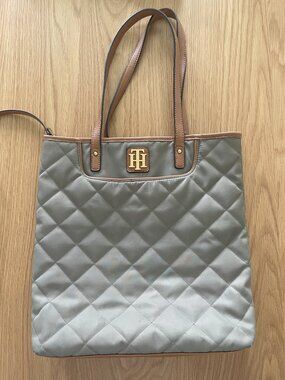 Tommy Hilfiger Quilted Nylon Twice As Nice Olive Green Tote Bag + Pouch